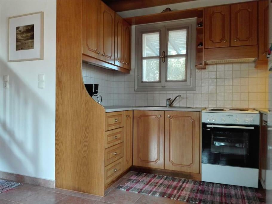 Вілла Sunny House With Amazing View For 4+2 Persons Плака Екстер'єр фото